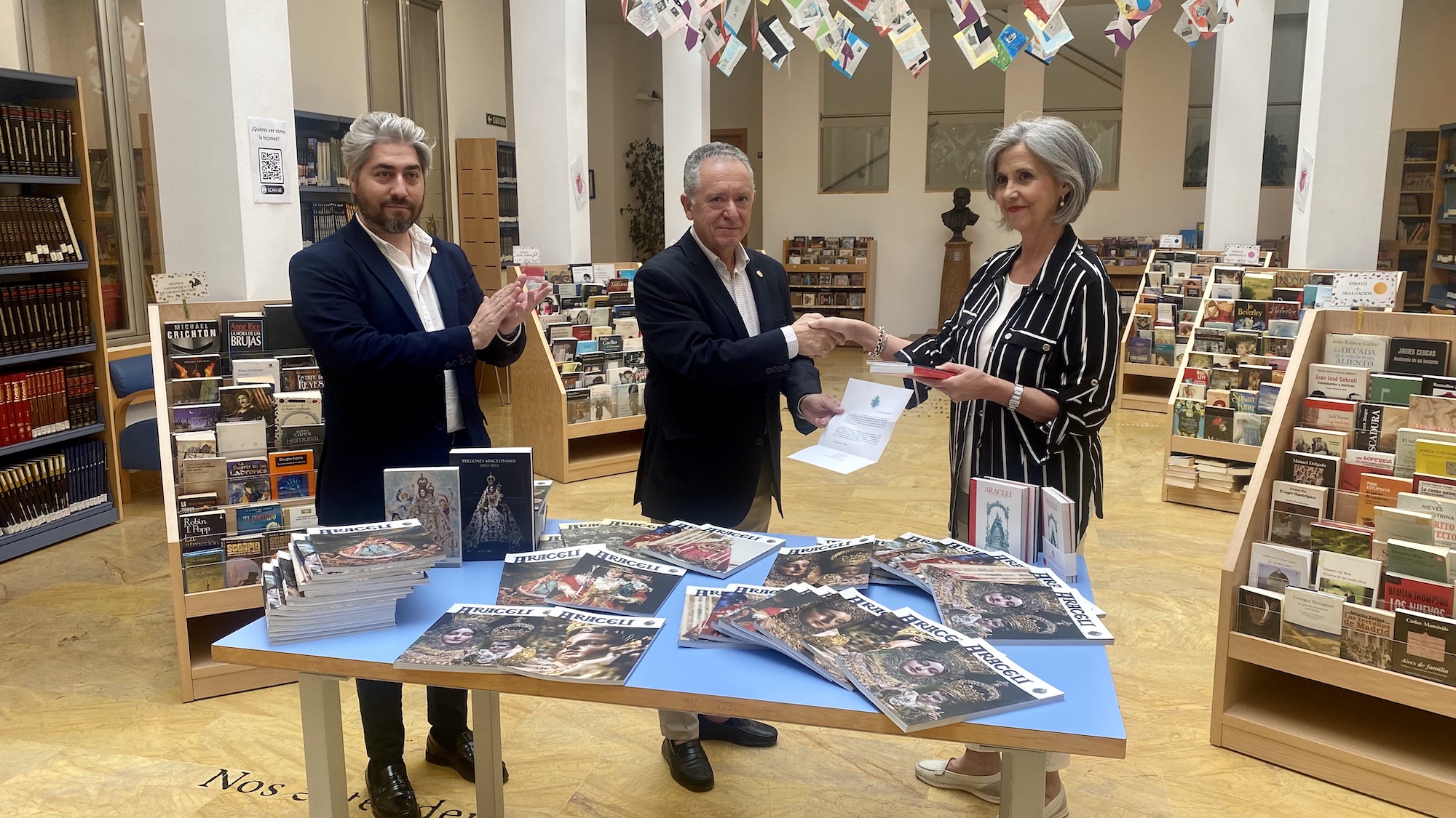 Las publicaciones de la Real Archicofradía de María Santísima de Araceli ya pueden consultarse en la Biblioteca de Lucena